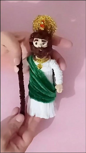 COMO HACER A SAN JUDITAS TADEO CON LIMPIAPIPAS - MANUALIDADES DIY