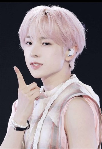 普段クールな人が笑った時の破壊力レベチ#kpop#케이팝#fyp#fypシ