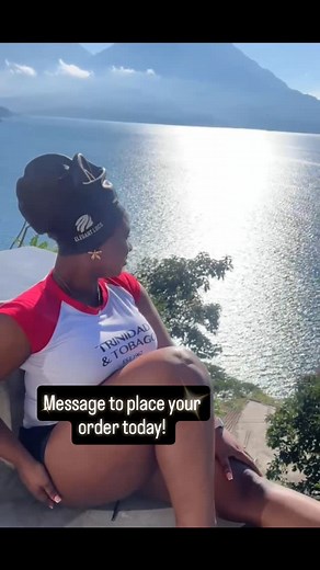 ✨️Premium large swim caps for every occasion to protect your locs/braids. Message to place your order today! 👇🏾 | Elegant Locs