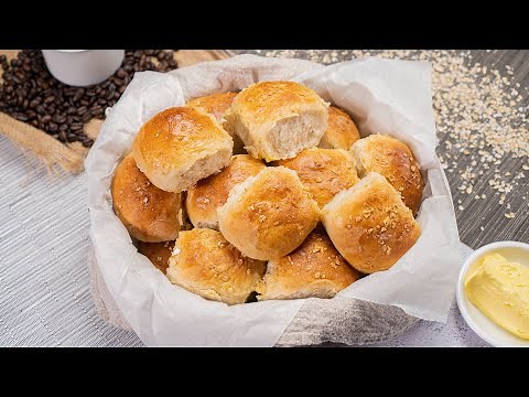 Homemade HEARTY OATMEAL DINNER ROLLS | Recipes.net