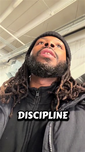🤔💭I used to think SELF-DISCIPLINE was enough. Turns out BREAKTHROUGH came when I stopped hiding and started being honest with the right people. James 5:16 (NLT) “Confess your sins to each other and pray for each other so that you may be healed. The earnest prayer of a righteous person has great power and produces wonderful results.” Accountability isn’t weakness — it’s WISDOM!