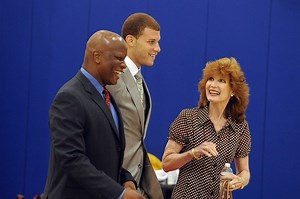 What race is NBA star Blake Griffin?