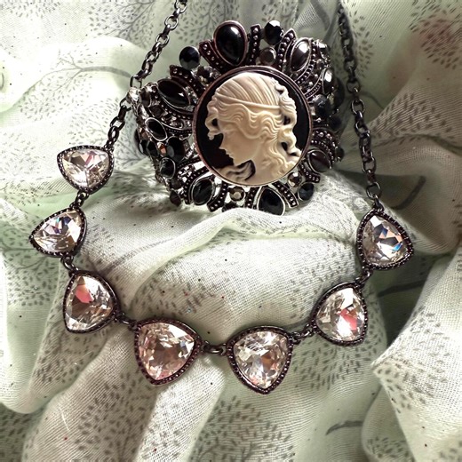 Cameo Bangle Bracelet & Heavyweight Vintage Crystal Necklace Victorian Jewelry Lady - Etsy