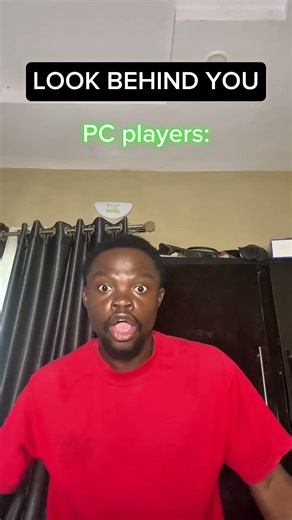 console players vs PC players 💀 #shorts #jokes #funny
