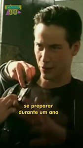 🥋💥 Sabia que o Keanu Reeves teve que aprender Kung Fu para dar vida ao Neo em Matrix? 😱 #KeanuReeves #Matrix #KungFu #CuriosidadesDoCinema #CulturaPop #anos90 #canal90 #sounoventista | Canal 90