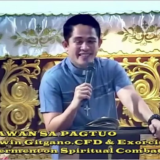 The Difference between a Priest and Pastor #frdarwingitgano#fighteammaria#reels#cute#puntoporpunto | Ed Carl Sasutana