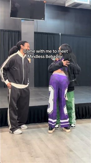 I met Mindless behavior 😂 NEW VLOG OUT NOW #vlog #viral #relatable #contentcreator