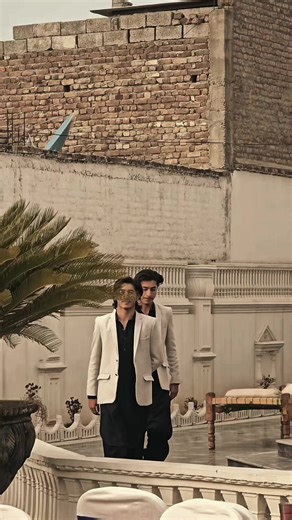 Slow Motion Love: Capturing Moments with Twins