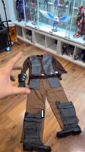 Aiden’s Collection on Instagram: "UNBOXING THE MOST REALISTIC ANAKIN SKYWALKER COSTUME 🔥"