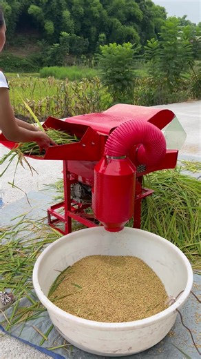 Agricultural Multi-Crop Thresher Corn, Paddy, Soybean, and Wheat Threshing Machine