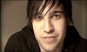 Fall Out Boy – I Don't Care