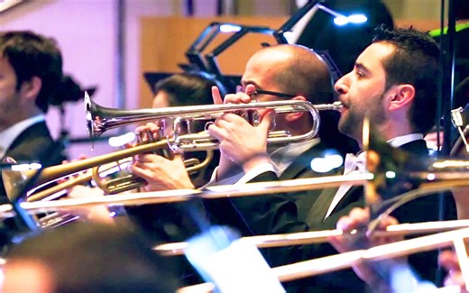 沃伊切赫·基拉尔《出埃及记》，管弦乐团演奏，气势磅礴，震撼人心！