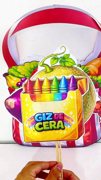 🎶 Sacola Musical – Fui ao Mercado (Formiguinha) 🐜🛒 Apenas r$6,00 Uma proposta lúdica que transforma a rodinha em um momento de música, movimento e diversão! Enquanto cantam a cantiga “Fui ao mercado comprar café…”, as crianças participam da história da formiguinha com gestos e interação. ✨ Trabalha atenção, ritmo, memória, expressão corporal e participação de forma divertida e envolvente! 18 páginas PDF