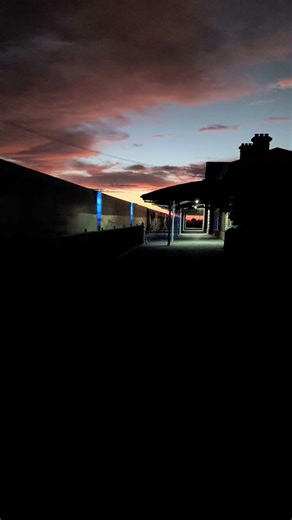 Serviceton , a transfer station from the 1800s to 1986 , the station boast a prison and a morgue .