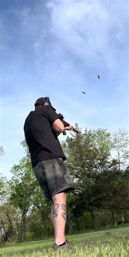 small strings of fire. Razor 556. 10.5” barrel with Atrius super selector.