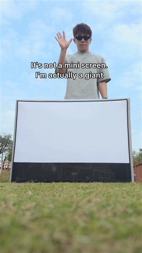 Reality Glitch? Watch the Size Swap 😵‍💫#fyp #projectorscreen