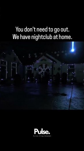 POV: Christmas turned into a rave 😮