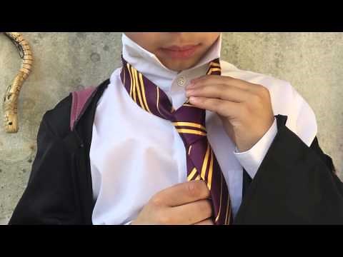 How to tie a school tie with Harry Potter