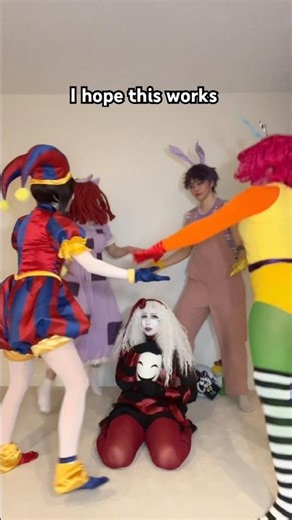 5 people are in Digital circus! Not 6 haha… #theamazingdigitalcircus #cosplay #tadc #dance #group