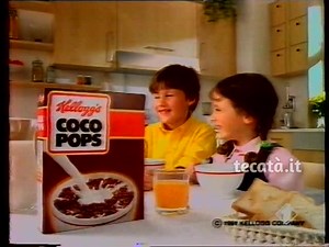 Kellogg'S Coco Pops (1991) I Corn Flakes, i Frosties e i Coco Pops erano i prodotti della linea Kellogg's più reclamizzati e i loro vecchi spot erano rivolti ad un determinato target: quelli dei Corn Flakes erano più seriosi e rivolti a persone di tutte le età, adulti compresi; quelli dei Frosties erano invece dinamici e rivolti ai ragazzi, soprattutto adolescenti; infine, gli spot dei Coco Pops erano colorati e vivaci e rivolti esclusivamente ai bambini. E a proposito di Coco Pops, accontentiam