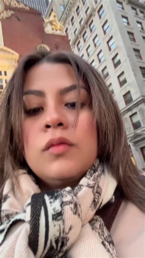 franche (@frnacisrochacruz)’s videos with i feel lost Aaron Hibell - Aaron Hibell