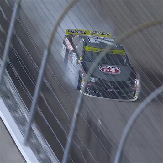 164K views · 870 reactions | WE'RE NOT DONE YET! Andy Jankowiak crashes on the final lap, which means we'll get an overtime restart at Kansas Speedway!  FS1 | ARCA Menards Series | Facebook