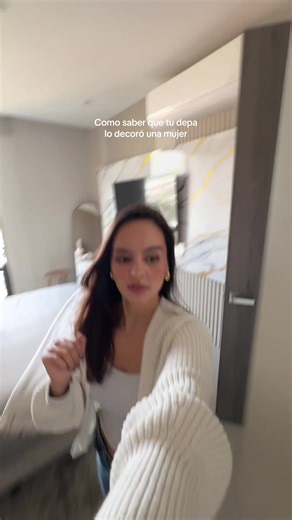 Momento de Hannah Montana en mi departamento