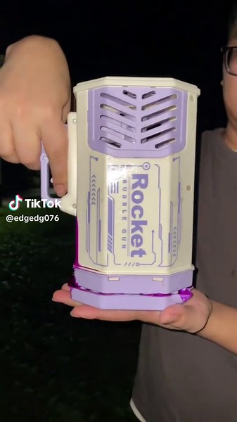 Discover the Best Bubble Machines for Baby Fun