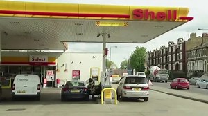 Landmark ruling orders Shell to deepen CO2 cuts