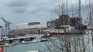 Explora II dovrebbe accogliere a bordo i primi ospiti nella primavera del 2024. Intanto, è attualmente in fase di costruzione #Explora I, pronta a solcare i mari e a raggiungere le mete più ambite ed esclusive per maggio 2023. A seguire, due ulteriori nuove #navi entreranno in flotta nel 2025 e nel 2026, a testimonianza dell’impegno del #GruppoMSC per lanciare il marchio #ExploraJourneys, ideato per una nuova generazione di viaggiatori più esigenti, alla ricerca di lusso e comfort. #MSC mira ad 