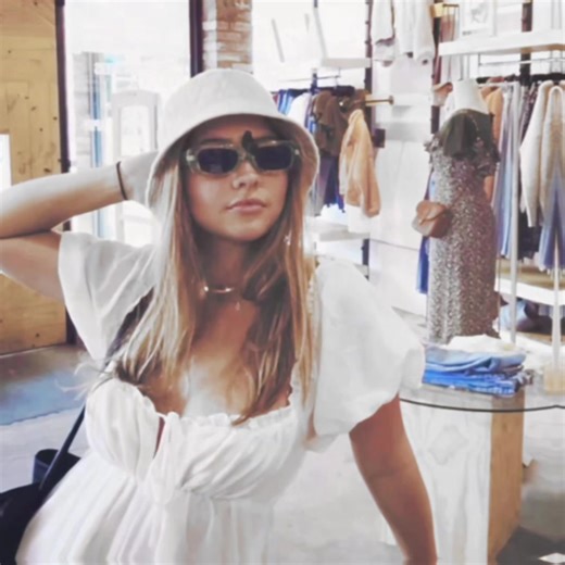 #sarahcameron | she would most def listen to sabrina carpenter #fyp #xybca #clinevisions #softedit