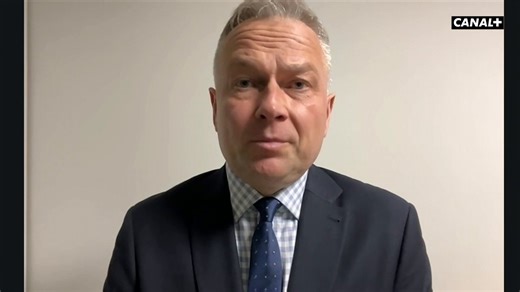 🗣️Adam Lyczmański o czerwonej kartce dla Eduardo Camavingi: „Nie w tym momencie, nie w takim meczu i nie za takie coś!”📺 Magazyn skrótów oglądaj w CANAL+: https://t.co/Nlao77caWq