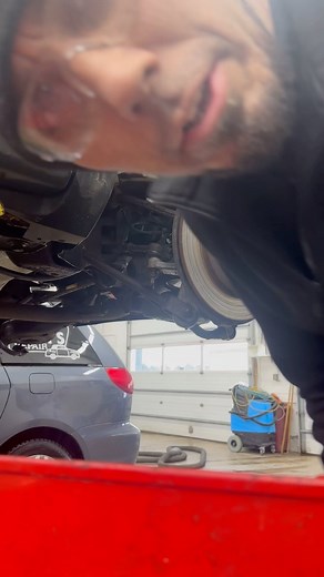 Philip West on Instagram: "One of my favorite tools. It’s simple, inexpensive, and works flawlessly EVERY time. Doesn’t get any better than that in my book. Hayes and Snap-On are not sponsors of mine, I’m just sharing what works for me!  . . . . #shoplife #tool #tools #favorite #favoritetools #mechanic #tech #technician #wrenchdaily #airhammer #stuckfastener #hayes #snapon @snapon_official #cars #trucks #racing #hotrodding #hotrodder #stuffthatworks"