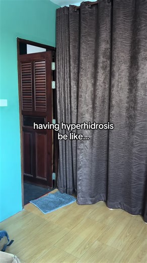 Understanding Hyperhidrosis: Living with Excessive Sweating