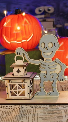 Skull lamp💀 , laser magic ⚡ Watch how it comes alive! Perfect for your spooky Halloween setup! #laserengraving #halloweendiy #spookyvibes #atomstack #siwft | AtomStack