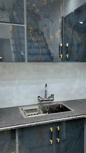 Open Kitchen Design and Interior Ideas #zeeshaniology #openkitchen #kitchen #design #interior #4k