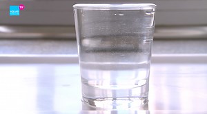 Experimento del agua que no cae