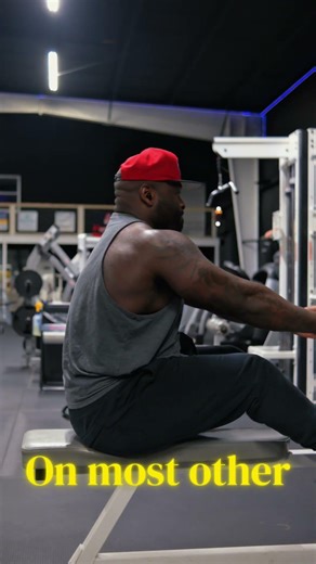MAXIMIZE YOUR RANGE OF MOTION! #powerlifting #bodybuilding #fitnesstips #fitspo #gymtips #gymshorts