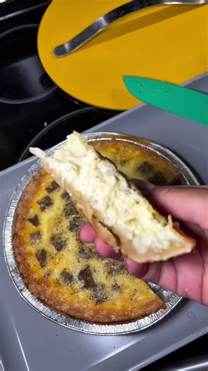 Making a oil pie crust for my quiche meal prep