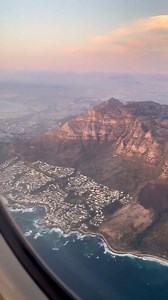 Few people know that each peak of Cape Town's Twelve Apostles has its own name. Did you? 🤩🗻 They are Kloof, Fountain, Porcupine, Jubilee, Barrier, Valken, Kasteel, Postern, Wood, Spring, Slangolie, Corridor, Separation, Victoria, Grove, Llandudno Peak, Llandudno Corridor, and Hout Bay. That's EIGHTEEN names rather than twelve. 😜 That's because there are eighteen peaks. But if you count the buttresses only (the part that protrudes) there are twelve - which is how the Twelve Apostles got its na