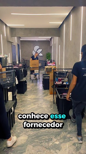 O segredo foi revelado! A Célia e Júnior é a fornecedora dos maiores lojistas do Brasil, são mais de 55 marcas e muitos produtos disponíveis para vocês com os melhores preços! Então já comenta aqui em baixo para receber o catálogo completo!