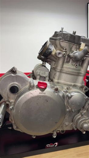Suzuki LTR450 Engine Rebuild Guide: Disassembly Insights