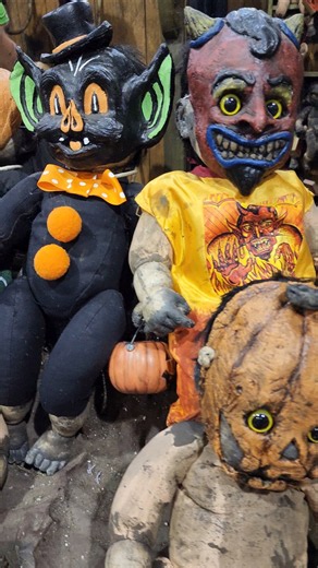 Which One Are You Taking Home?? #creepydoll #creepydolls #halloween