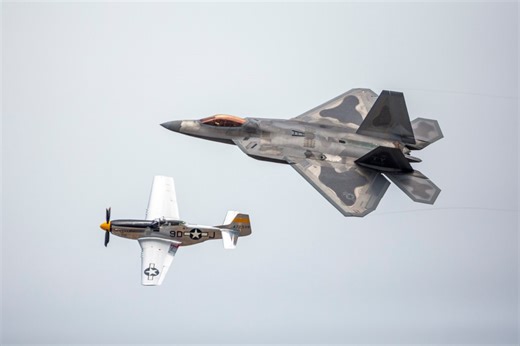 Cocoa Beach Air Show brings F-22 Raptor, stunt pilots to Space Coast
