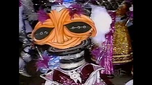 23K views · 781 reactions | Today we're kicking off a new series! We will be looking back at the first prize performances from the String Band Division from the past 20 years leading up to New Year's Day 2024! Today we start out with 2003's Champions, the Fralinger String Band and their performance "Starship Fralinger" with 3rd prize Captain Bill Bowen Jr. ↪️ Hire a String Band for your next event here: www.pmsba.org | Philadelphia String Band Assn. | Facebook