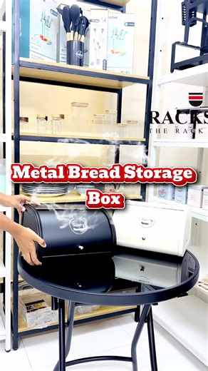 Keep it fresh. Keep it organized. 🍞✨ Introducing the Metal Bread Storage – Large Capacity & Durable — the perfect solution for storing bread and baked goods neatly. Freshness meets functionality. 🍞 Large capacity design — store bread, buns, pastries & more 💪 Durable metal construction — strong and long-lasting 🧼 Easy to clean surface — maintain hygiene effortlessly 🏠 Perfect for kitchen countertops & pantry spaces ✨ Modern design — keeps your kitchen tidy and stylish Smart storage for every