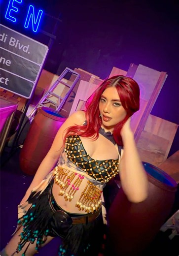 Wait, wait, wait... hear me out. Now it’s your turn to take over the #BINI_StepBackDC💃✨ The 'Step Back' Performance Visualizer is OUT NOW on BINI Official YT!🔥📶 #BINI #BINI_SignalsEP #BINI_StepBack #BINI_StepBackPV