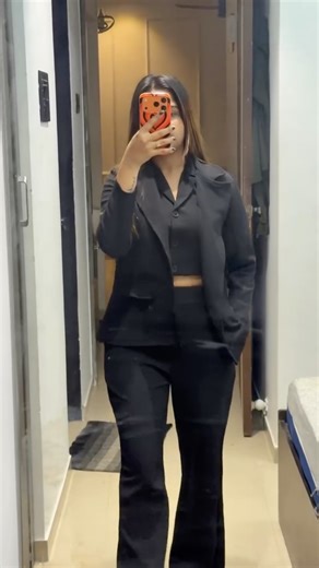 Komal Deshmukh on Instagram: "Comment LINK to get link 🫶🏻🌼🤩 #formalcordset #flipkart #formaldress #underbudget #cordsetsforwomen💜💜💖♥️ #fashion #love #under500"