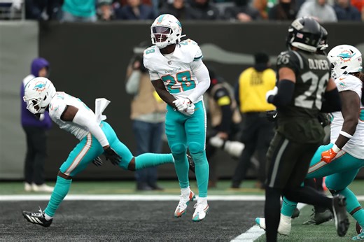 De'Von Achane injury update: Dolphins RB has rib issue