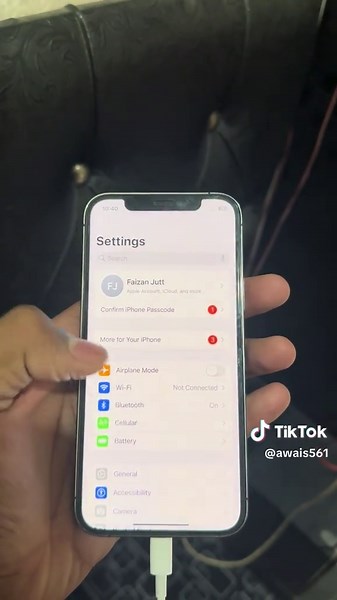 12 pro 0% battery health 😂#foryou #standwithkashmir #1millionaudition #iphone #pakistan #battery#health#foryoupage❤️❤️